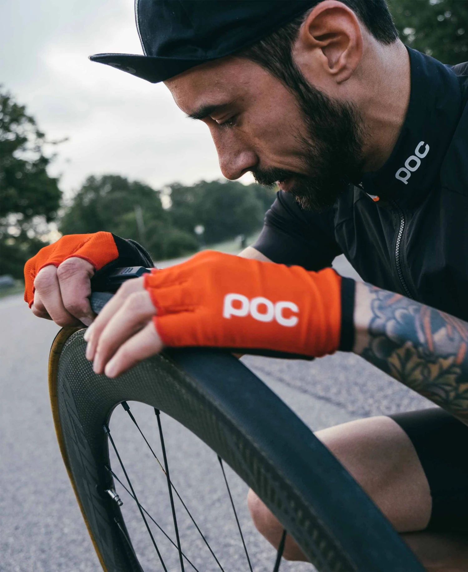 POC Essential Road Mesh Short Glove Gloves 12 POC Essential Road Mesh Short Glove Gloves
