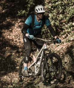 POC VPD Air Legs Armor 9 POC VPD Air Legs Armor